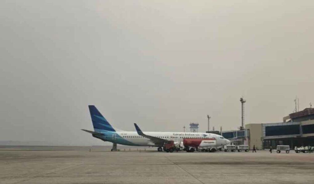 Kabut Asap Karhutla Selimuti Sejumlah Wilayah, Otoritas Pastikan Penerbangan di Bandara Mutiara SIS Al-Jufri Palu Tetap Normal